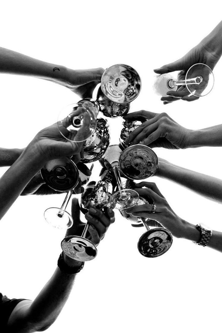 Copas en un brindis